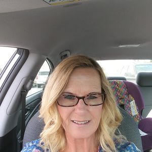 Meet your Posher, Diane